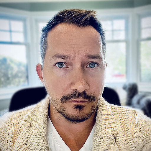 Agentiiv-Mike-Headshot